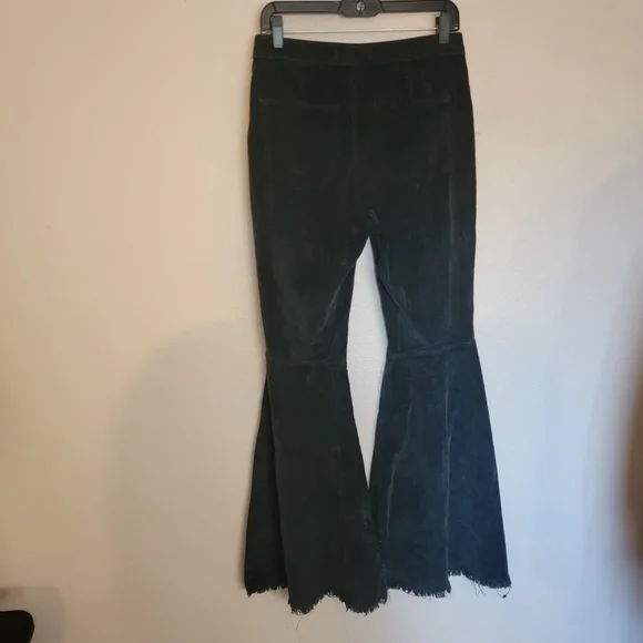 Free People Flares - Picture 4 of 8